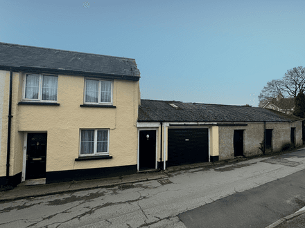 Cottage for Renovation & Extension (STPP)